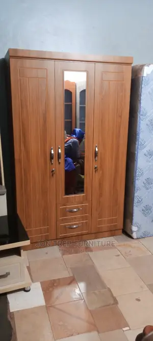 Brandnew Woodrob