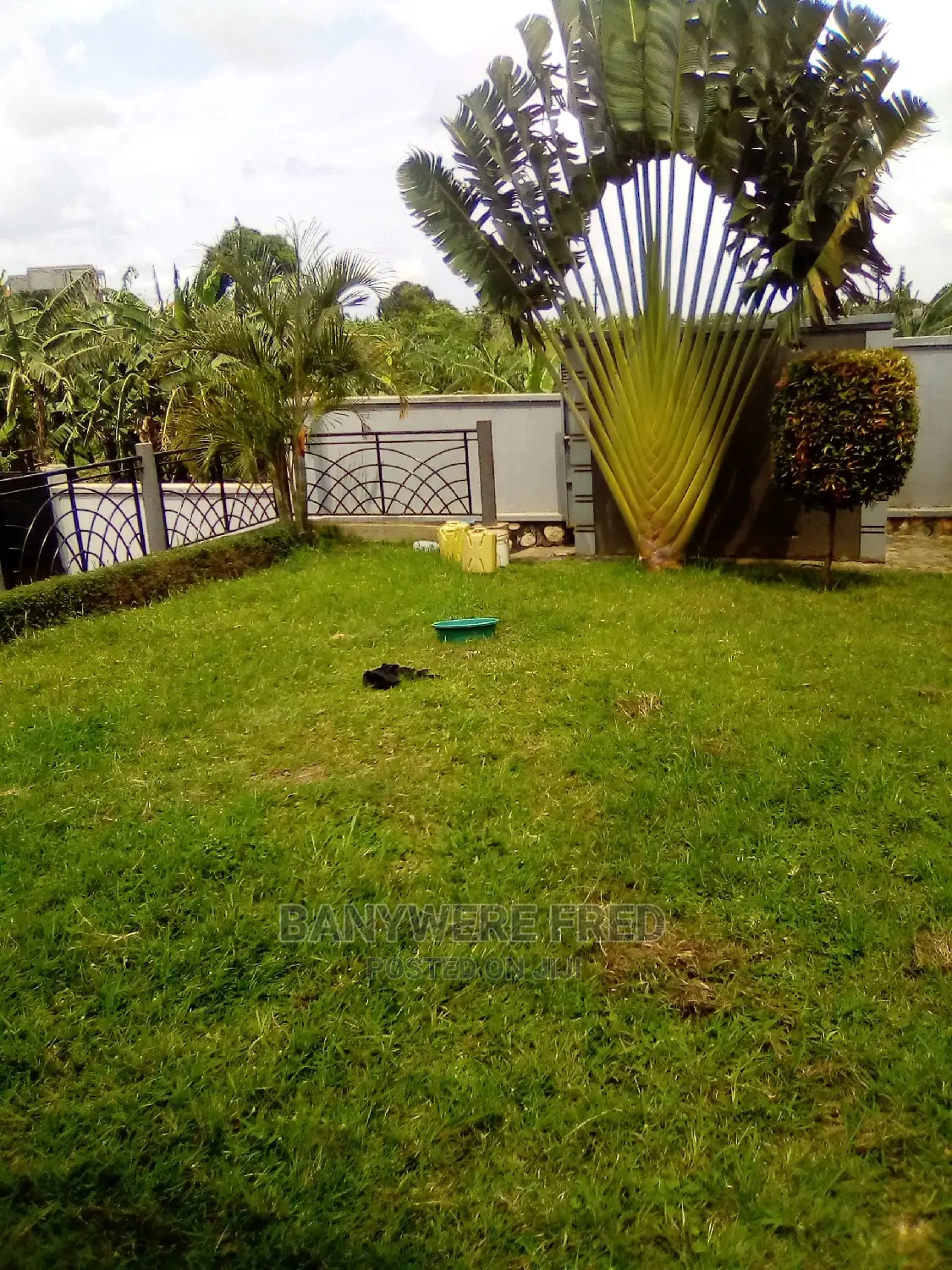 Furnished 4bdrm Bungalow in Goma for sale