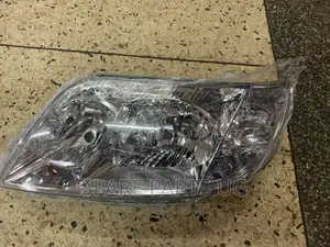 Fielder 2005 Headlamp