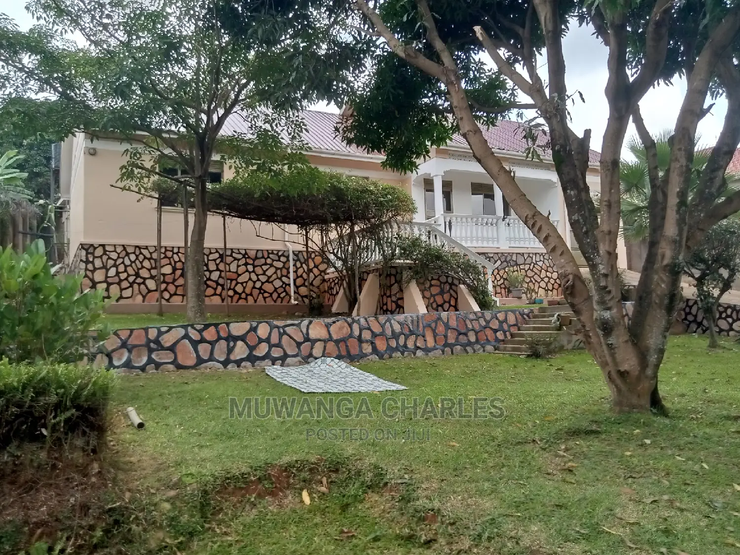 3bdrm Bungalow in Fs Properties Ltd, Central Division for rent