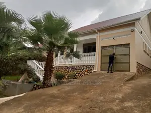 3bdrm Bungalow in Fs Properties Ltd, Central Division for rent