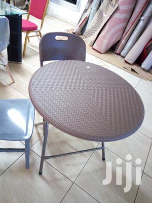 Foldable Plastic Table