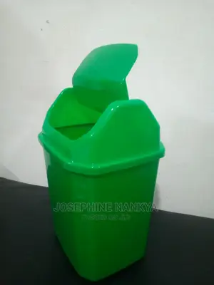Swing Dust Bin