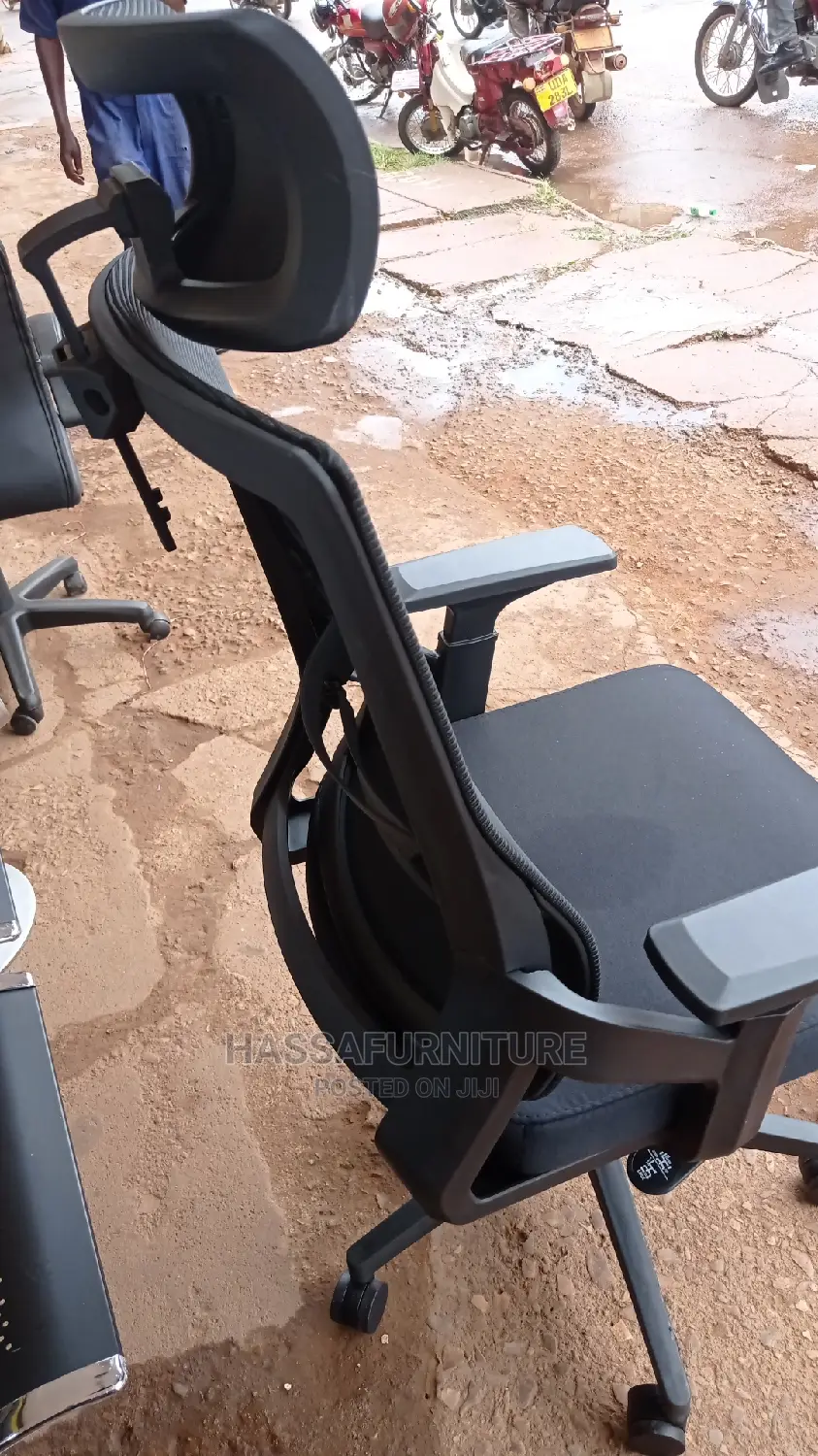 High Back Mesh Chair Brand New