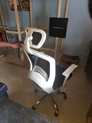 High Back Mesh Office Chair Colour White