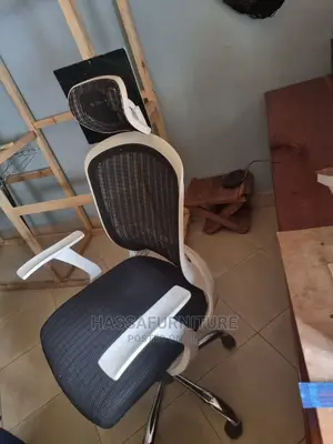 High Back Mesh Office Chair Colour White