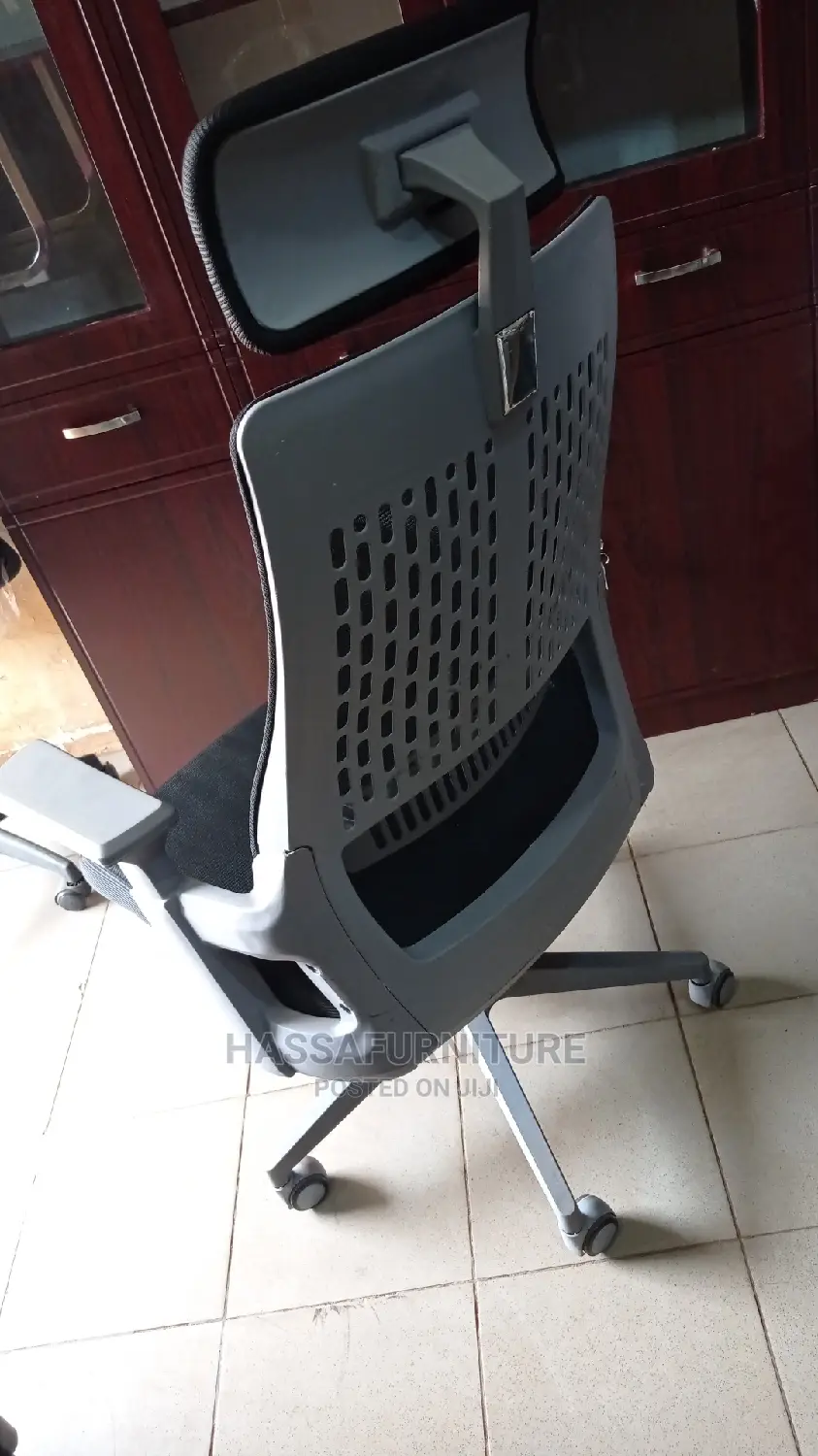 High Back Mesh Office Chair Colour White