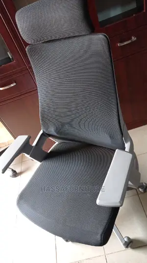 High Back Mesh Office Chair Colour White