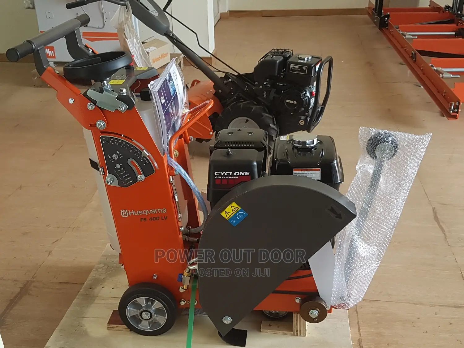 Husqvarnar Stump Grinder/ Floor Saw