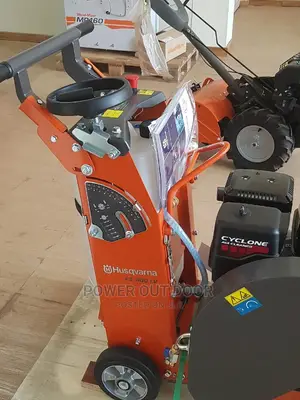 Husqvarnar Stump Grinder/ Floor Saw