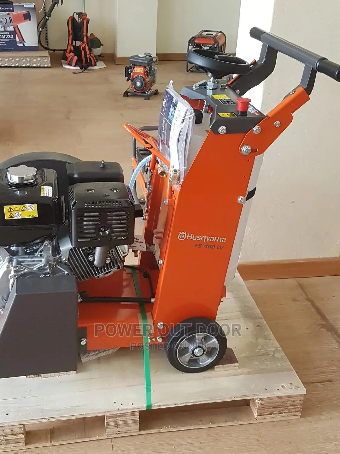 Husqvarnar Stump Grinder/ Floor Saw