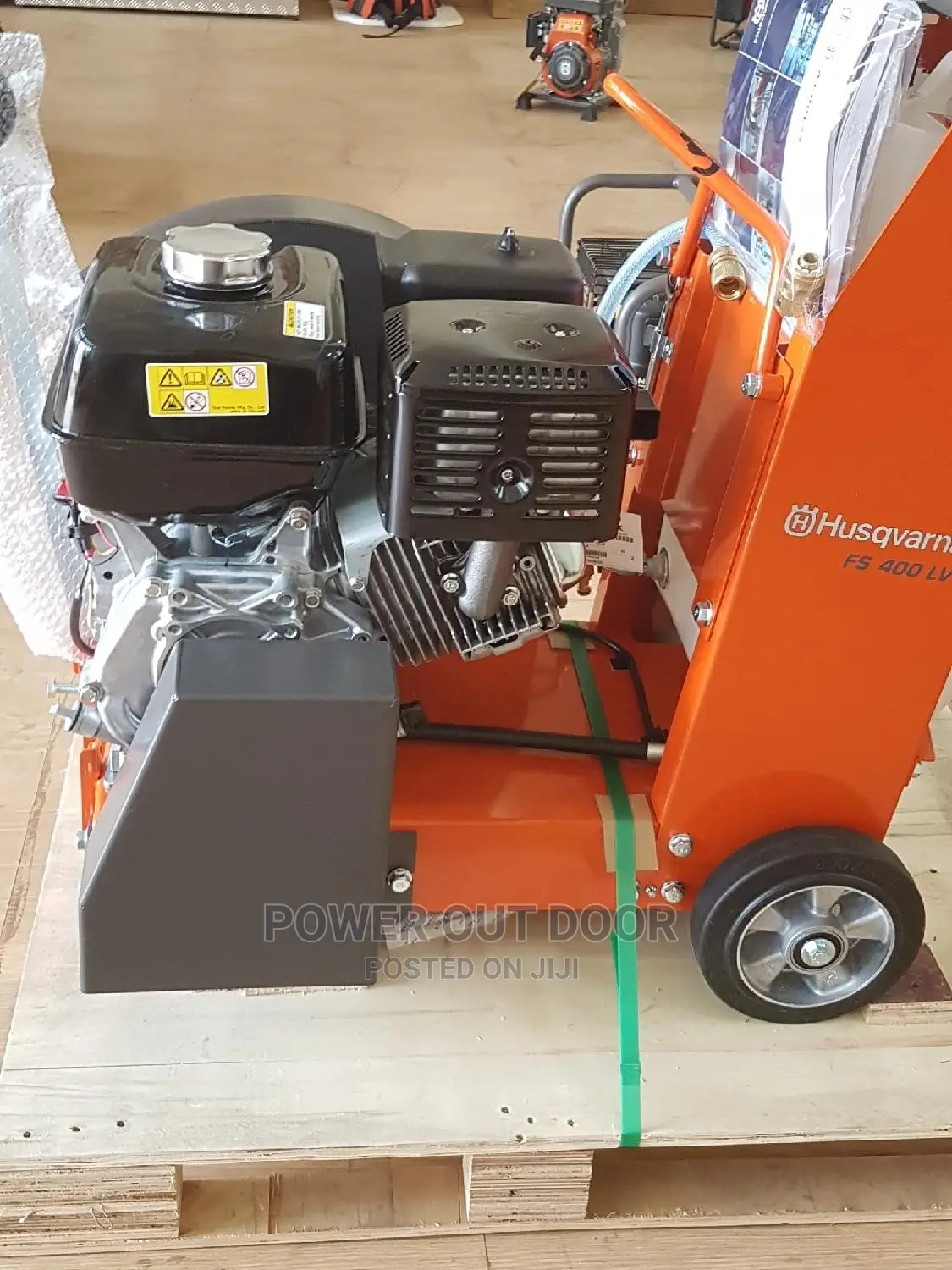 Husqvarnar Stump Grinder/ Floor Saw