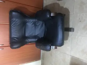 Classic Black Leather Rest Chair
