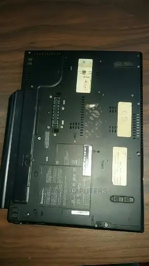 Laptop Lenovo ThinkPad T400 4GB Intel Core 2 Duo HDD 160GB