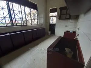 Furnished 4bdrm Bungalow in Kira High End for Sale