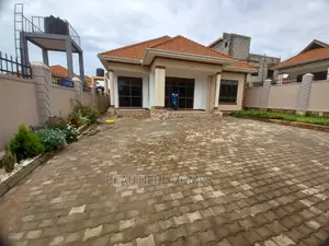 Furnished 4bdrm House in Kira Rich for Sale