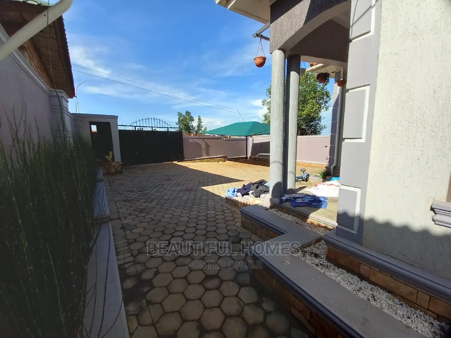 Furnished 4bdrm House in Nakwero, Kira for Sale