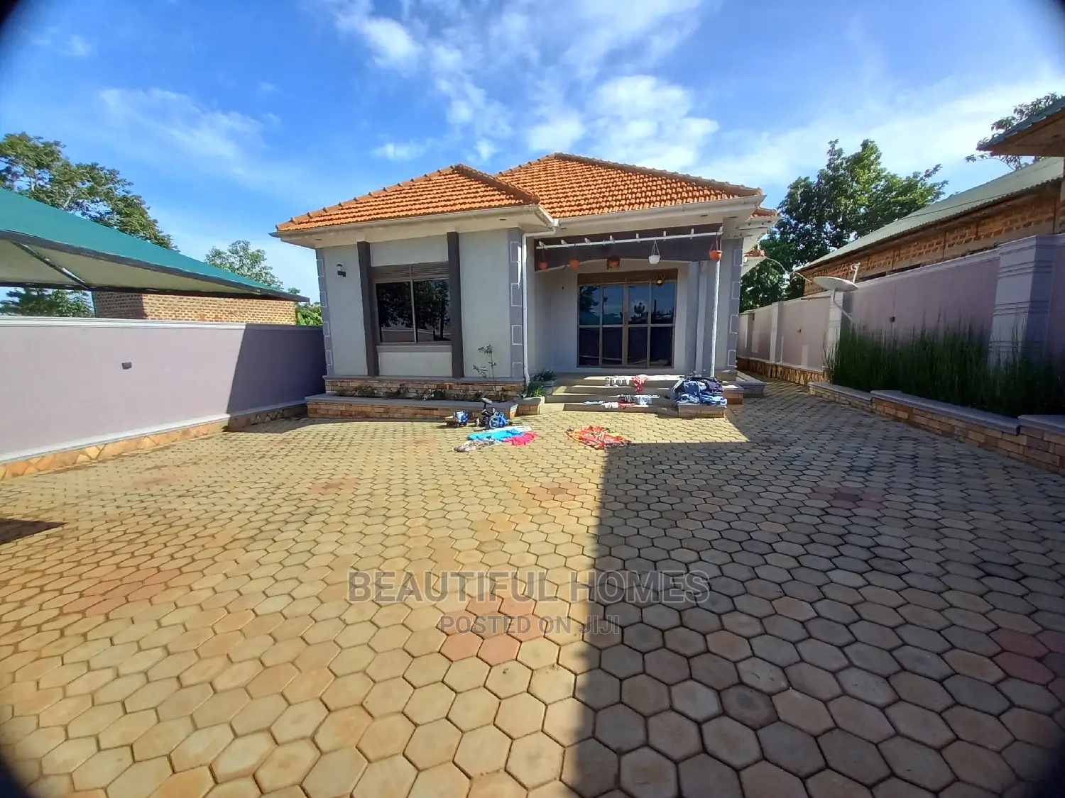 Furnished 4bdrm Bungalow in Nakwero Canaan, Kira for Sale