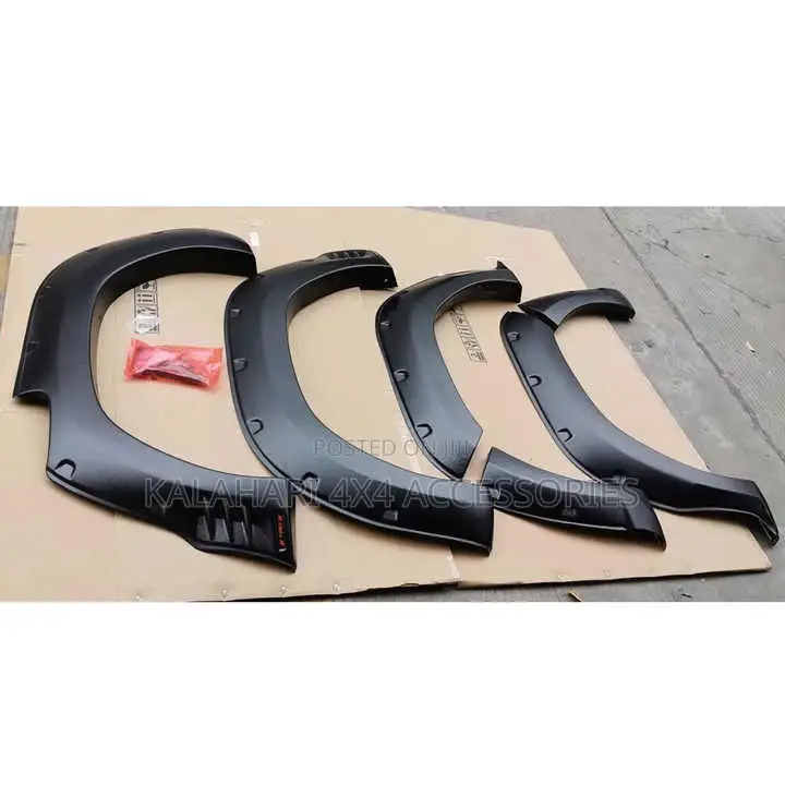 Hilux Fenders