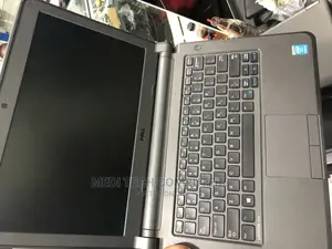 Laptop Dell Latitude 13 3340 4GB Intel Core I3 HDD 500GB