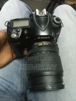 Nikon D90 With 18-105mm Lens.