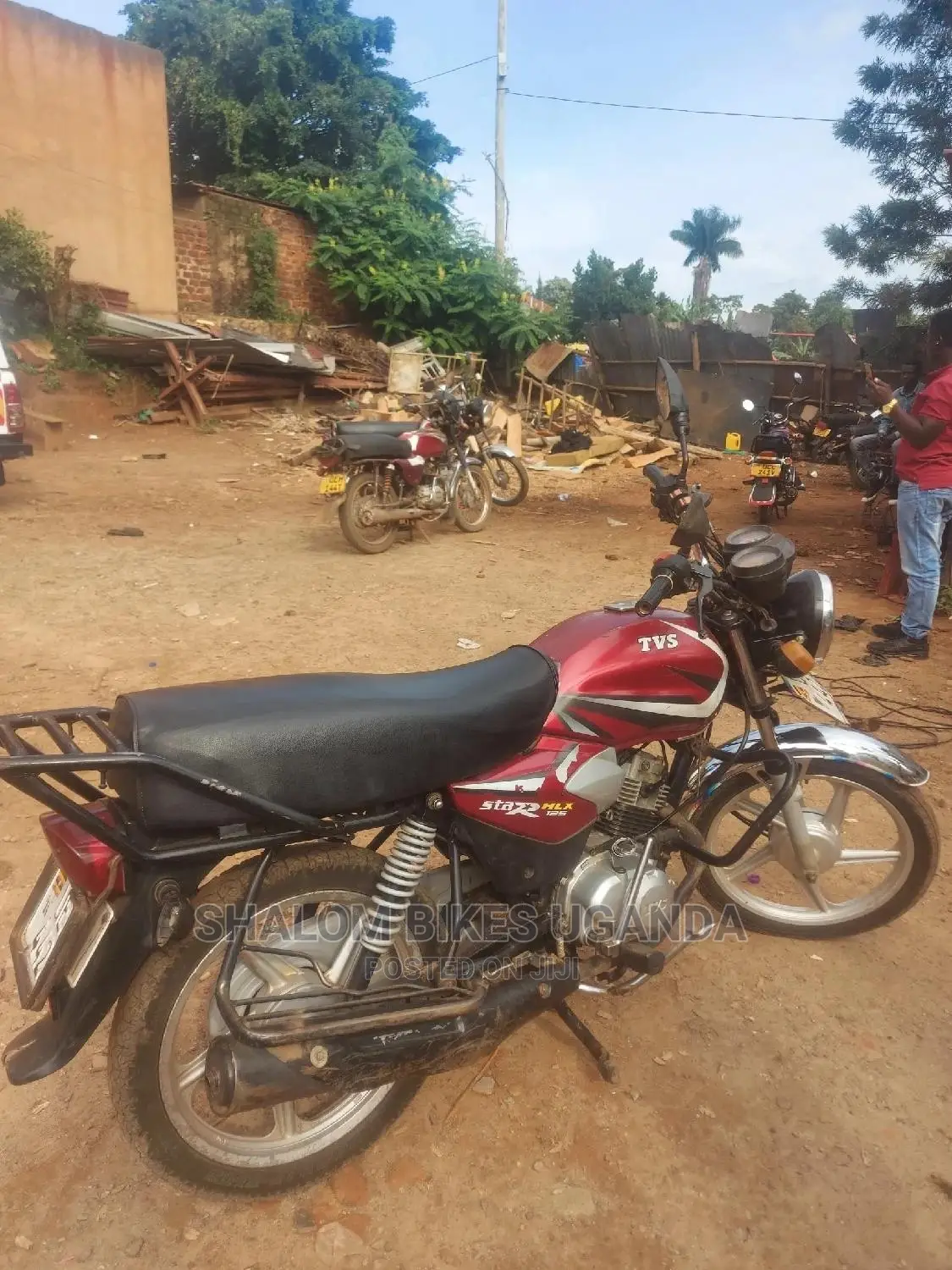 TVS Apache 160 4V 2016 Red
