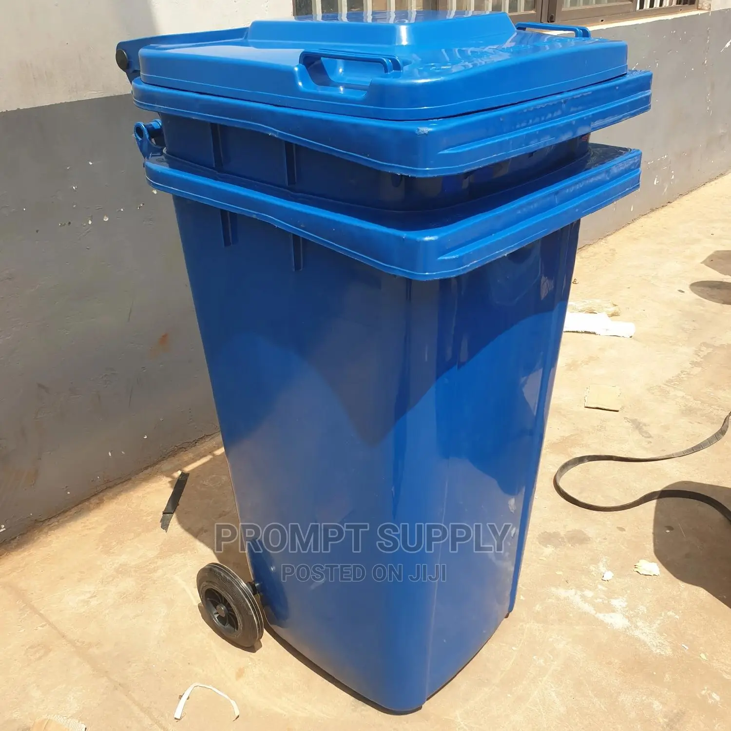 Outdoor 240l Plastic Wastebin