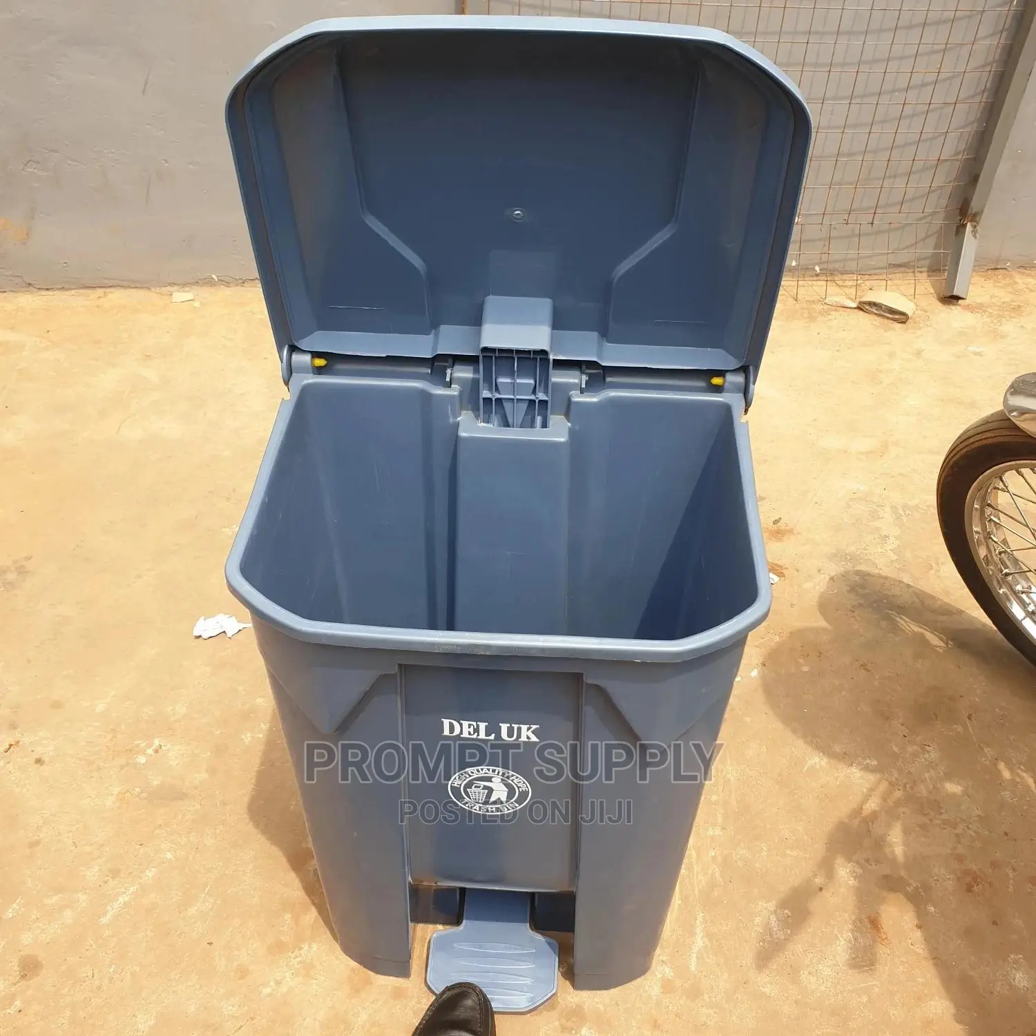 80l Step-On Dustbin-Grey Color