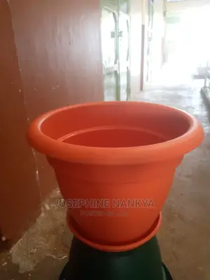 Cello Flowerpot Round