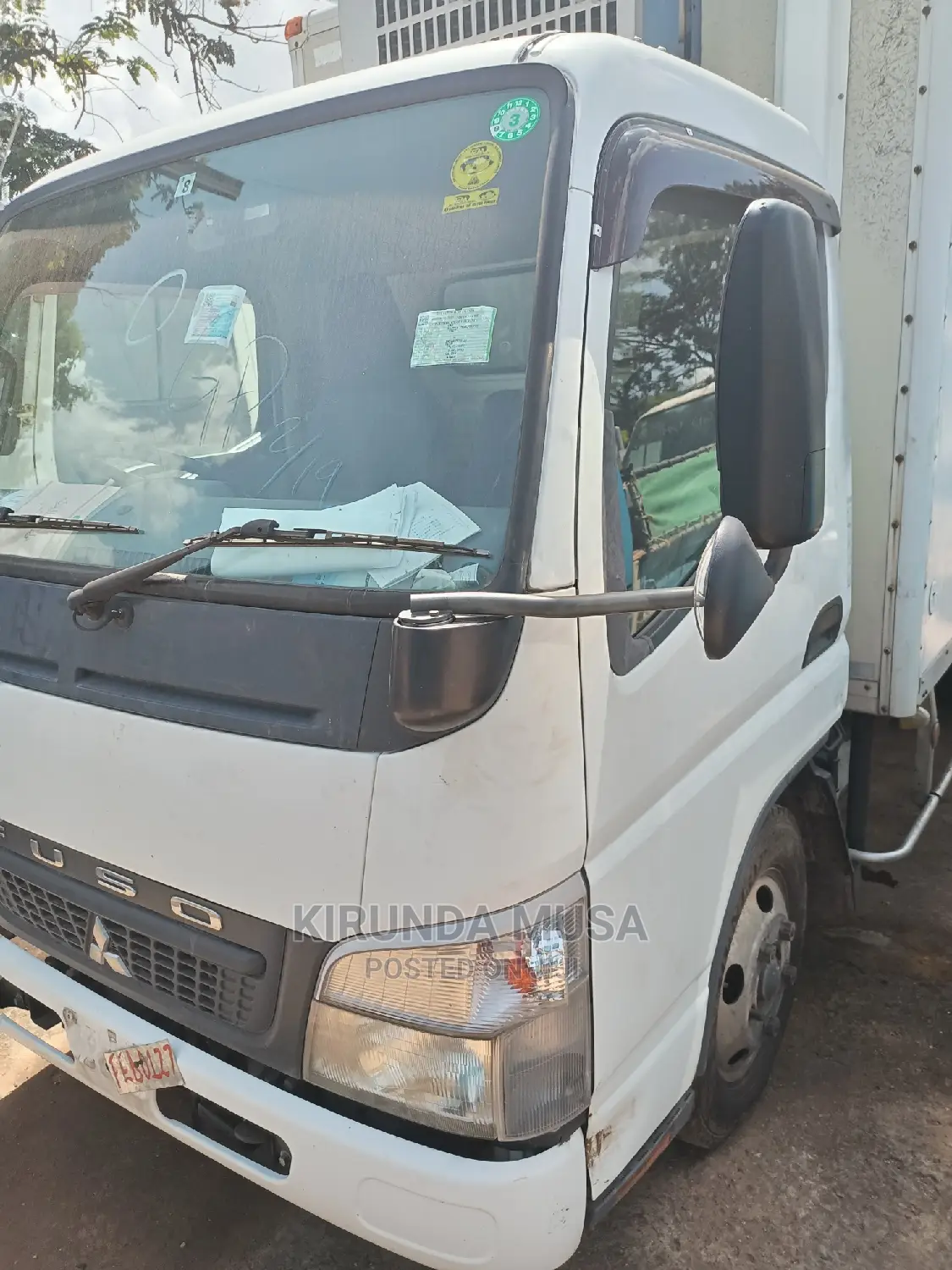 Mitsubishi Fuso Freezer 2010 White