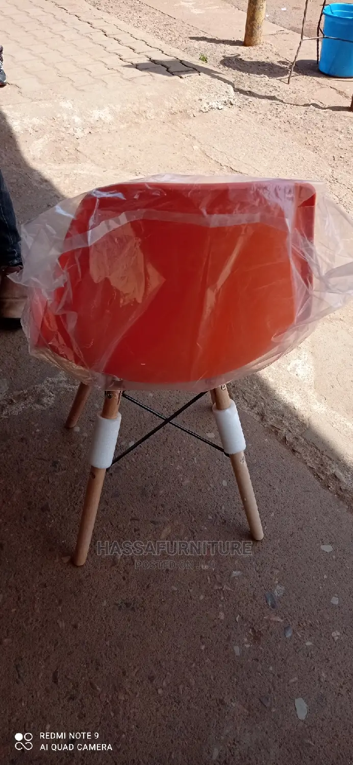 Executive Restaurant Chair
