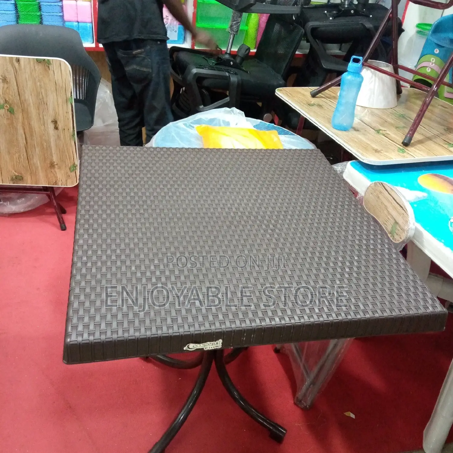 Plastic Strong Table 4 Seater Kakeka Design