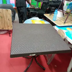 Plastic Strong Table 4 Seater Kakeka Design