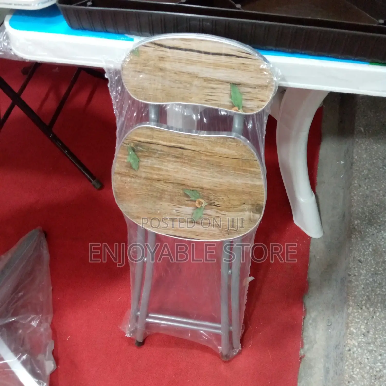 Plastic Foldable Reading Chair