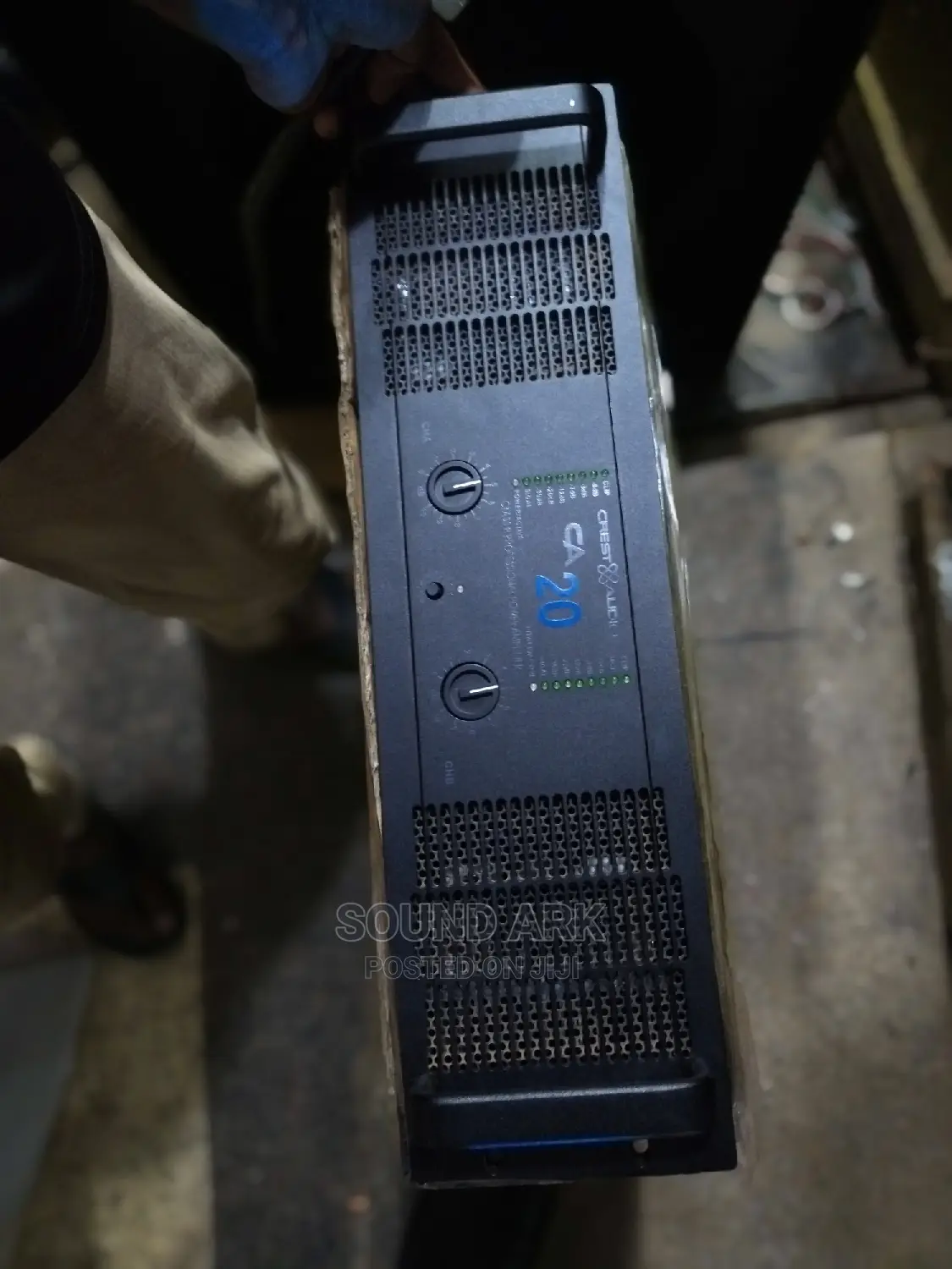 Crest Audio 20/ CA20 Amplifier