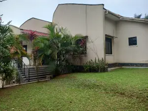Furnished 4bdrm Bungalow in Kira for Sale