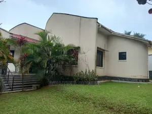 Furnished 4bdrm Bungalow in Kira Organised for Sale
