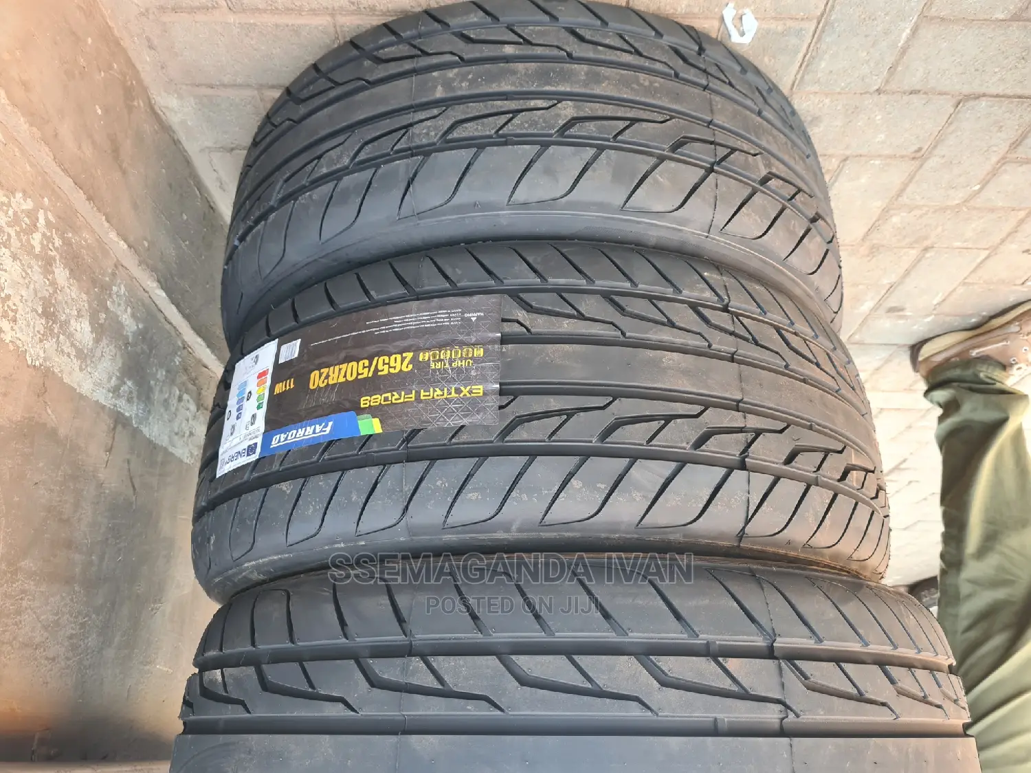 "265/50r20 Farroad"