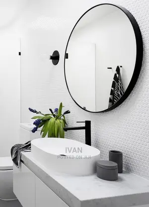Black Round Mirror