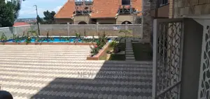 2bdrm Townhouse/Terrace in Buziga Heights, Division a for Sale