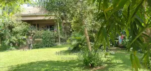 5bdrm Maisonette in Munyonyo Heights, Division a for Sale