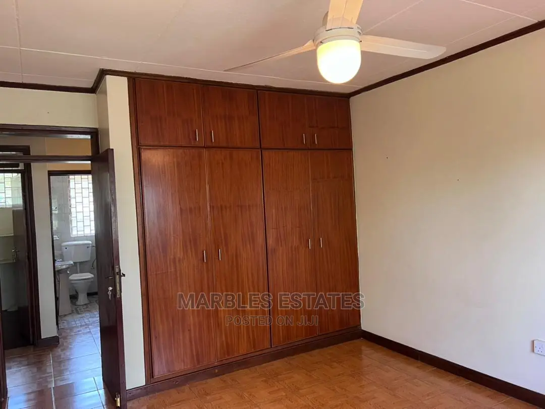 5bdrm Duplex in Bugolobi, Central Division for Rent