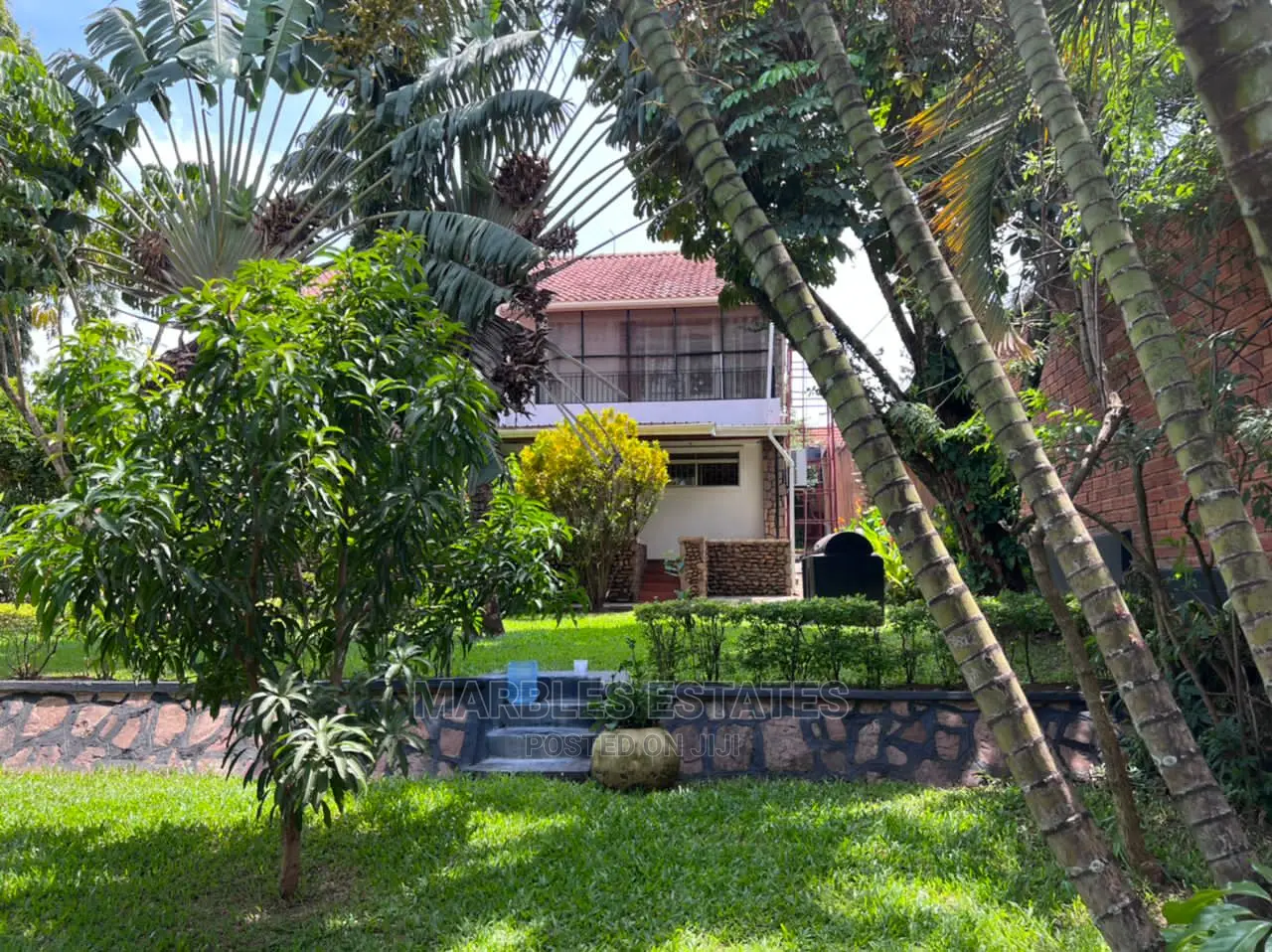 5bdrm Duplex in Bugolobi, Central Division for Rent