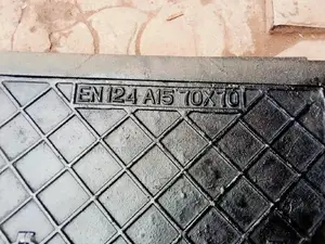 Manhole Covers (70x70) Cast Iron