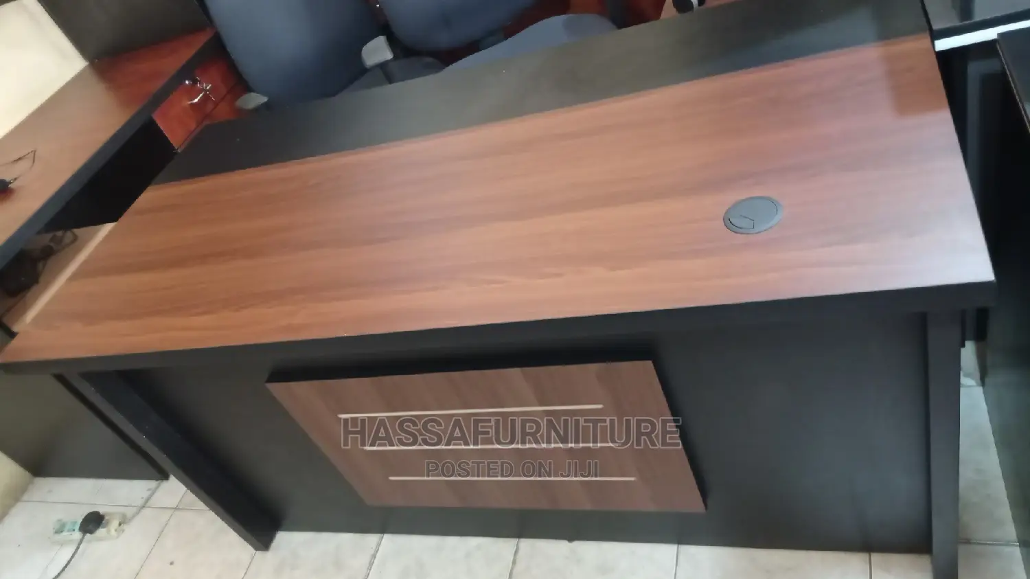 Executive Director Table