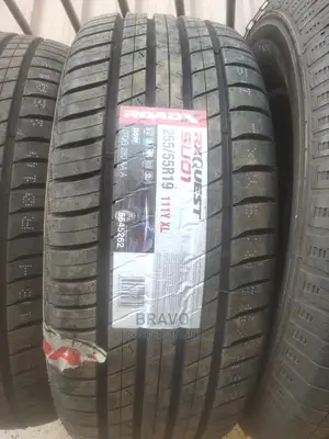 255/55r19 Roadx
