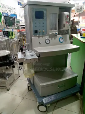 Anaesthesia Machine With Single Vaporizer