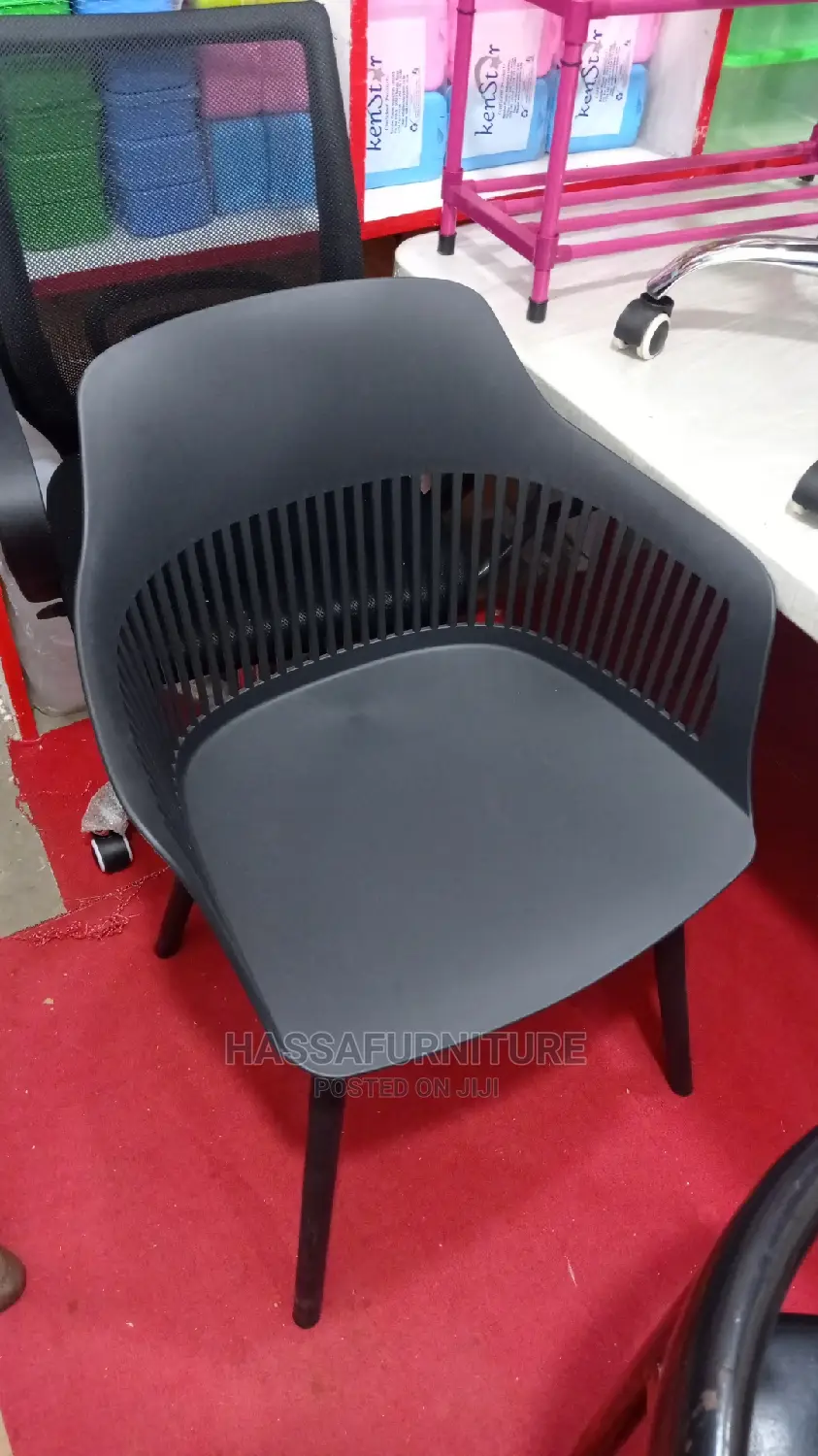 Executive Restaurant Chair