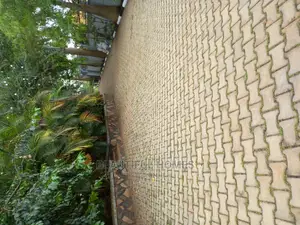 Furnished 4bdrm Bungalow in Kira Prime for Sale