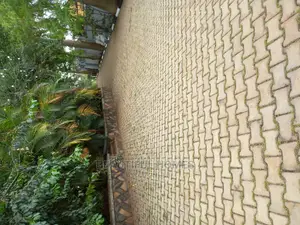 Furnished 4bdrm Bungalow in Kira Prime for Sale